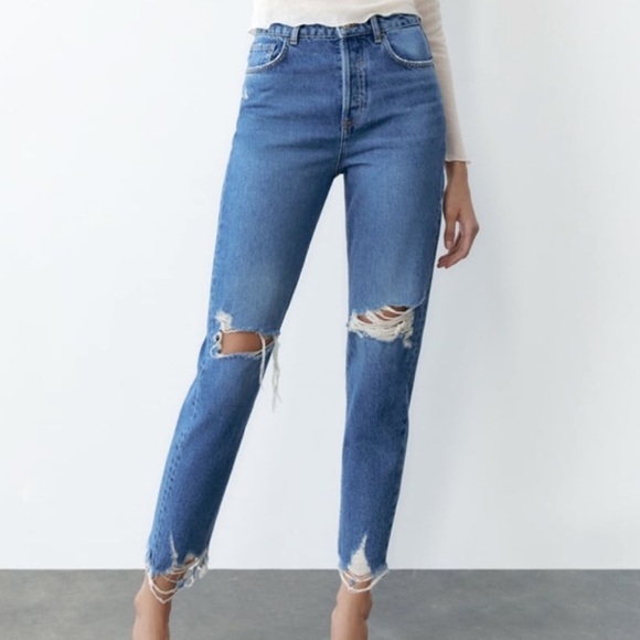 Zara Ripped Mom Fit Jeans - Picture 3 of 7